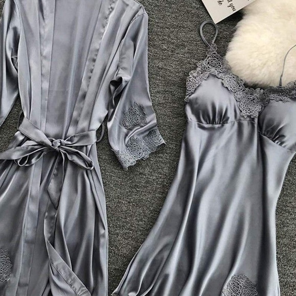 LAST ONE!!! Silky Robe and babydoll Night Set NWT - Picture 2 of 3